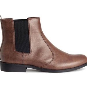 H&M Women’s Brown Chelsea Ankle Boots